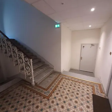 Lovely Air Conditonned Center *