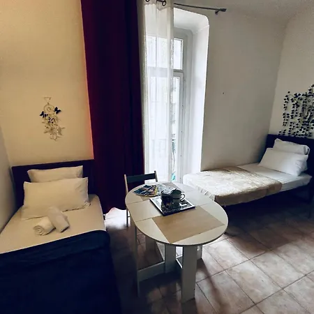 Lovely Air Conditonned Center *