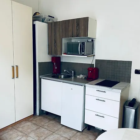 Lovely Air Conditonned Center
